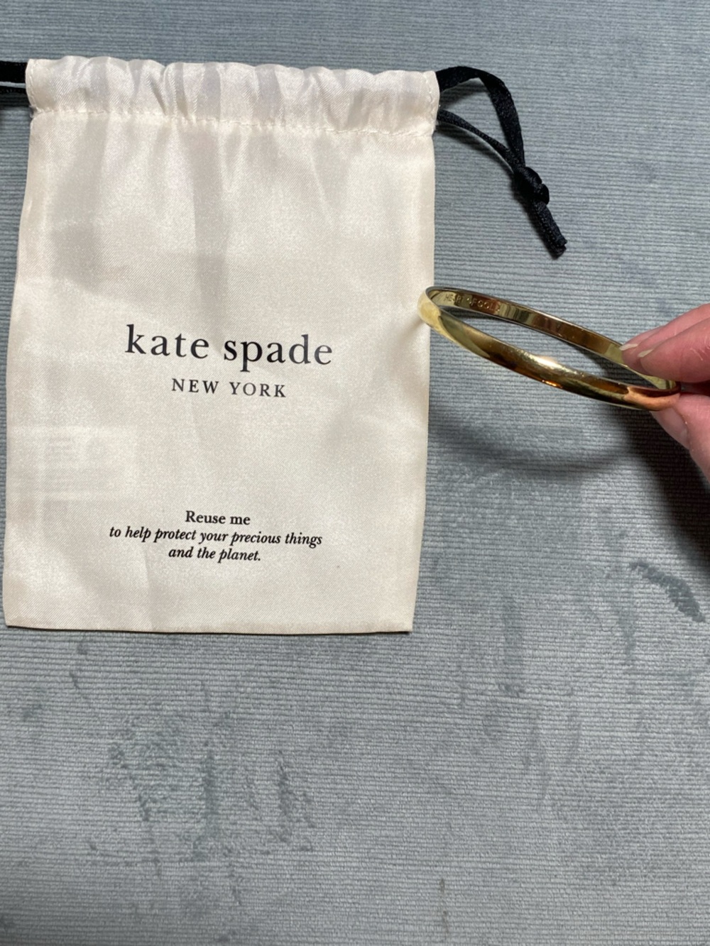 EUC Kate Spade New York Heart of Gold”Bangle Bracelet 12k gold plated, dust bag - Picture 3 of 13